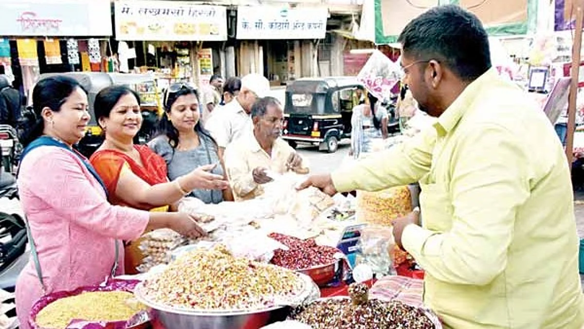 मकरसंक्रांती निमित्त बाजारपेठ सजली
