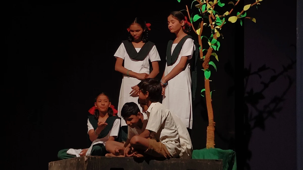 बालनाटय स्पर्धेत ह्या नाटकाने मारली बाजी