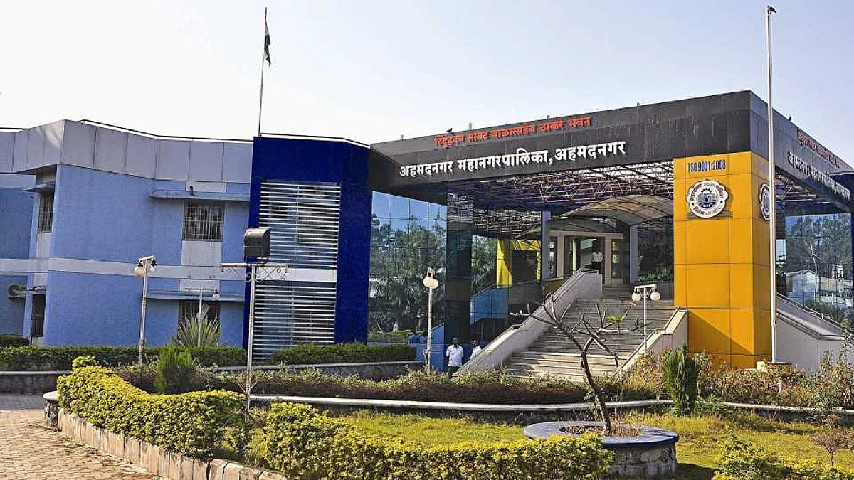 मनपा लुटणार्यांवर कारवाईचे धाडस दाखवावे