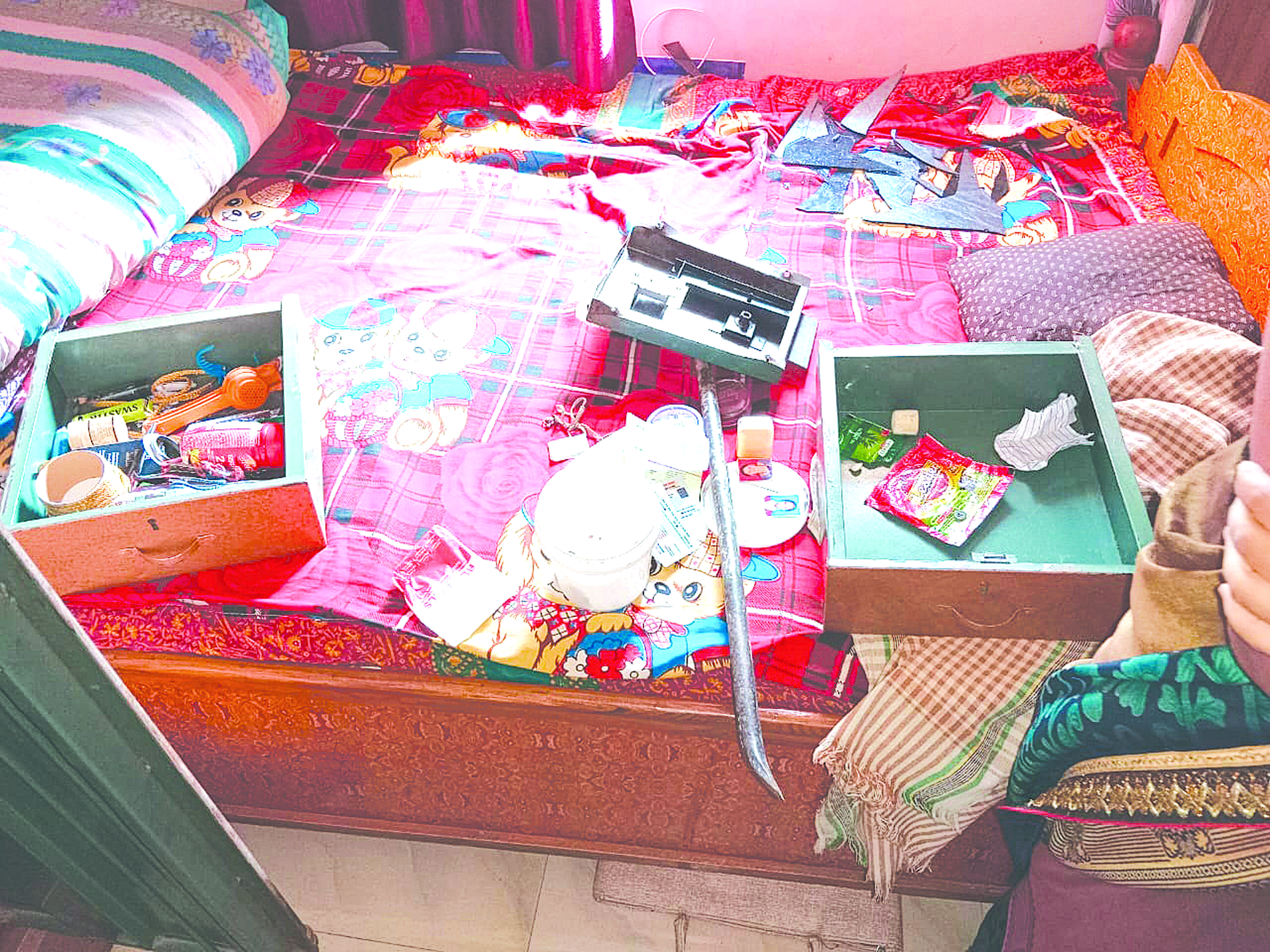 चोरट्यांकडून पोलिसांना संक्रांतीचे वाण