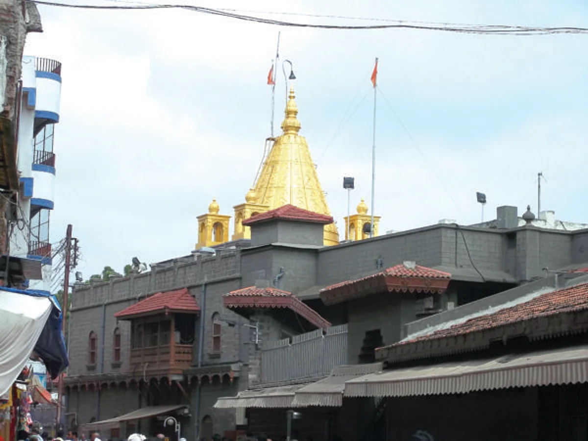 साई संस्थान विश्वस्तपदाचा तिढा सुटता सुटेना सरकारकडून तारीख पे तारीख