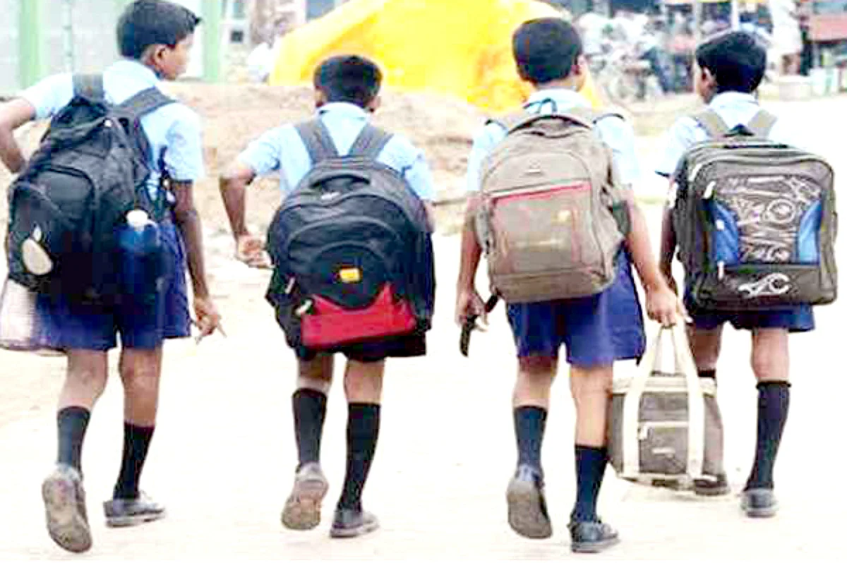 शाळा सुरू करण्यासाठी माध्यमिक विभागाकडून कार्यवाही सुरू