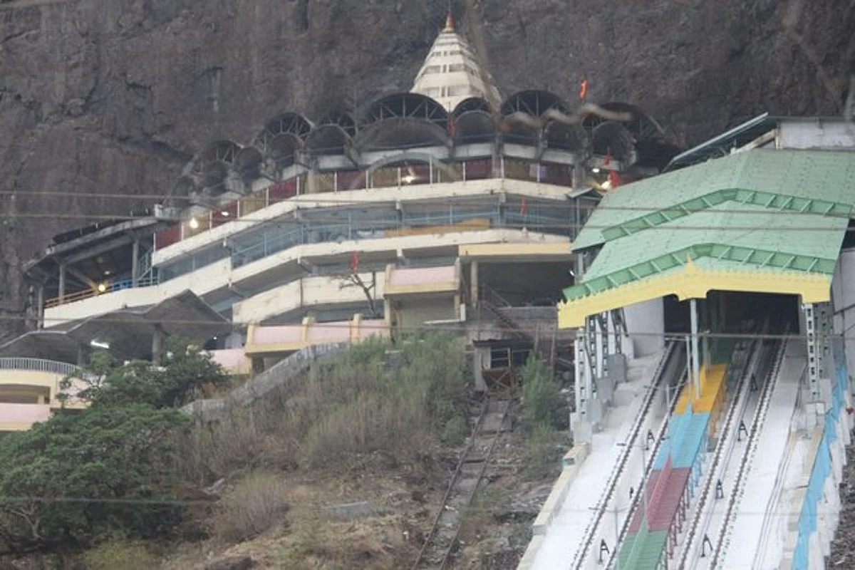 सप्तशृंगी देवीचे ऑनलाईन दर्शन