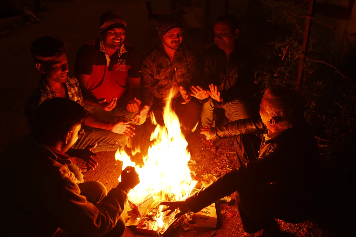 दिवसा उन्हाळ्याची चाहूल अन् रात्री हिवाळ्याचा अनुभव!