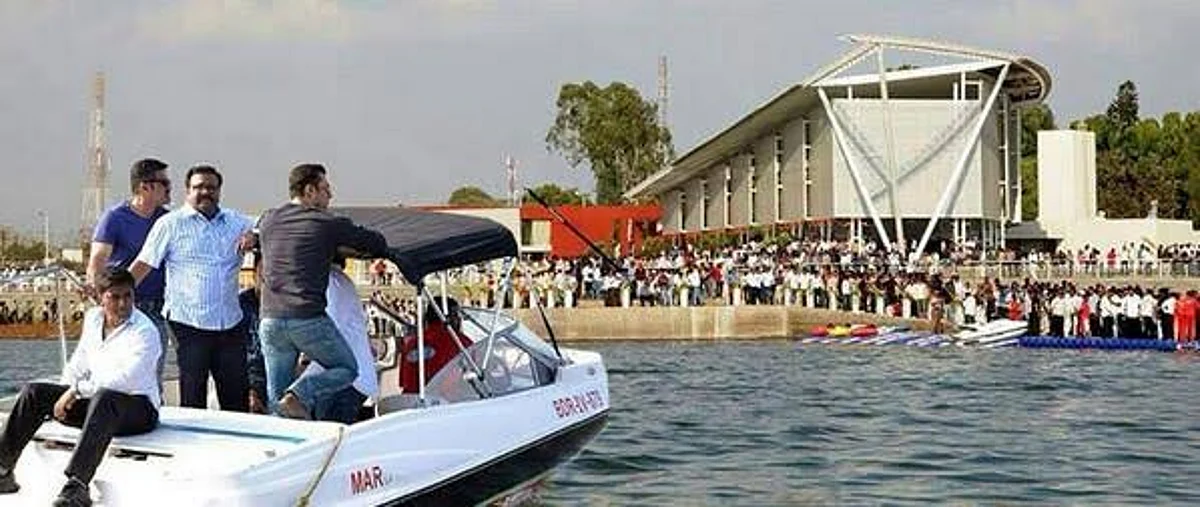 Boat Club to start within a month