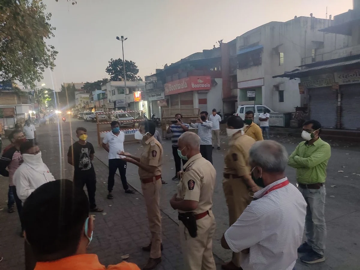 गजबजलेला पवननगर भाजीबाजार सील