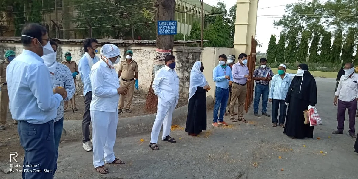 दिलासादायी : मालेगावमध्ये तिघे रुग्ण झाले करोनामुक्त; इतर १२ रुग्ण करोनामुक्त होण्याच्या मार्गावर