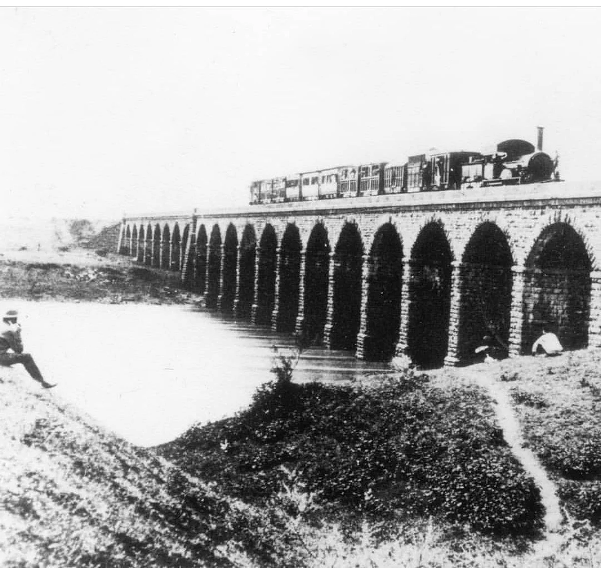 देशातील पहिल्या रेल्वेला १६७ वर्षं पूर्ण; पहिल्यांदा दीर्घ कालावधीसाठी रेल्वे बंद