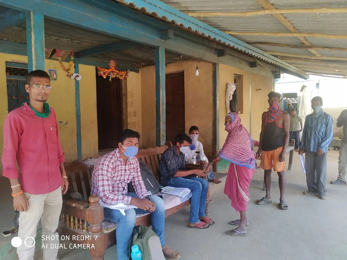 सुरगाणा तालुक्यातील ग्रामीण भागात बँक आपल्या दारी