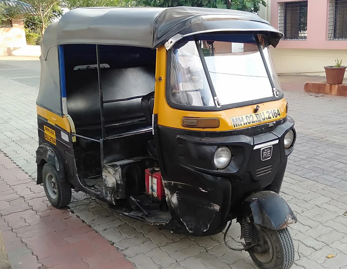 उत्तर प्रदेशकडे निघालेल्या रिक्षाचा कसारा घाटात अपघात; चालक ठार