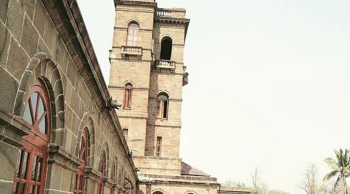विद्यापीठाचा ४० टक्के अभ्यासक्रम होणार ऑनलाईन!
