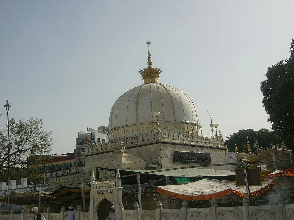 Chishti's Dargah