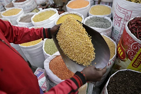 French Revolution, Arab Springs and food price due to climate change