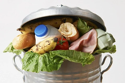 To address the problem of food loss and waste globally, the Sustainable Development Goal 12.3 aims to halve per capita global food waste at the retail and consumer levels and reduce food losses along production and supply chains, including post-harvest losses
Credit: US Department of Agriculture/Flickr