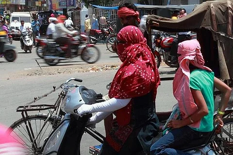 मई में भी जारी रहेगा गर्मी का कहर, देश के कई हिस्सों में तापमान के सामान्य से अधिक रहने के आसार