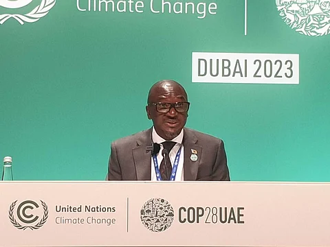 Collins Nzovu, chair of the African Group of Negotiators, addresses a press conference on December 9 at COP28. Photo: Josh Gabbatiss
@Josh_Gabbatiss / X