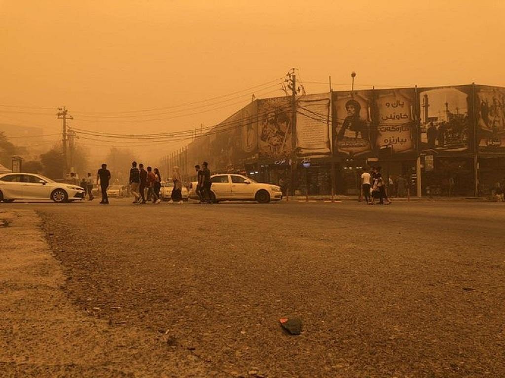 Iraq’s orange sky is a red flag. Here’s why