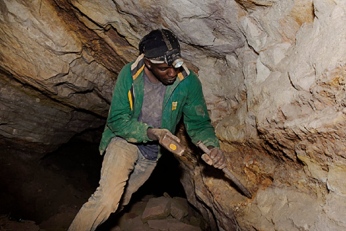 Artisanal gold mining in South Africa is out of control. Mistakes that ...