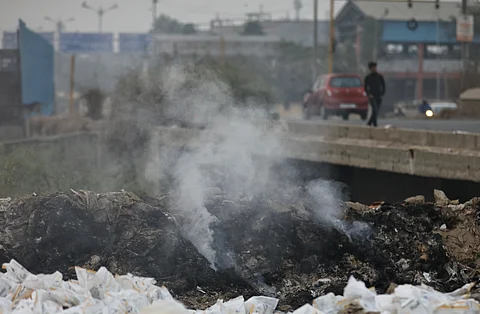 Landfills on fire: Not just stubble burning, Delhi itself has ample sources of air pollution