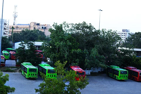 Leverage Delhi’s bus charging infrastructure can help address air pollution from inter-city bus operations