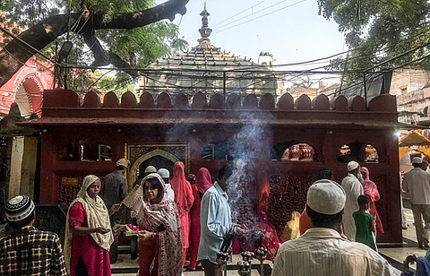 As Delhi votes on a glorious spring day, here’s what Amir Khusro had to say on his beloved city’s beauty