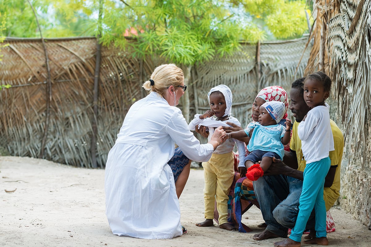 4 Strategies to Reduce Africa’s Reliance on Foreign Aid for Health
