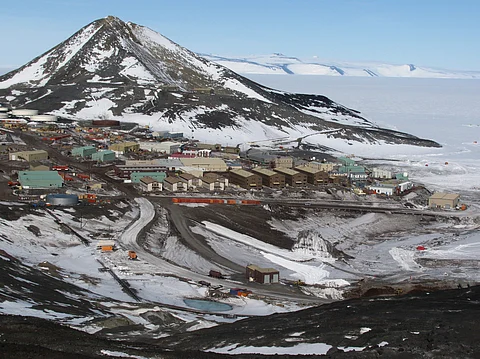 Antarctic bases are hotbeds of stress and violence. Space stations could face the same challenges

