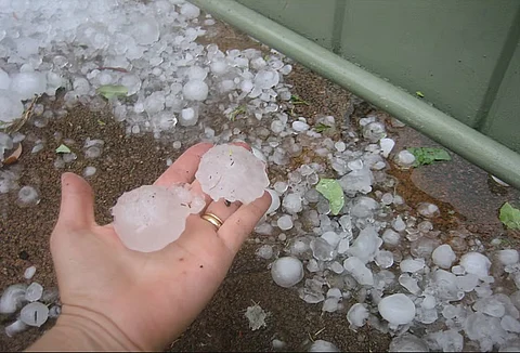 Daily weather tracker: Isolated hailstorm very likely over Telangana on May 4