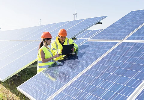 China leads global energy investments in 2025, developing countries still face barriers: IEA