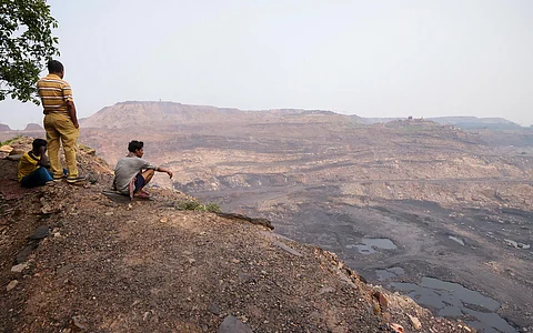 Jharia, the town smoldering for a century