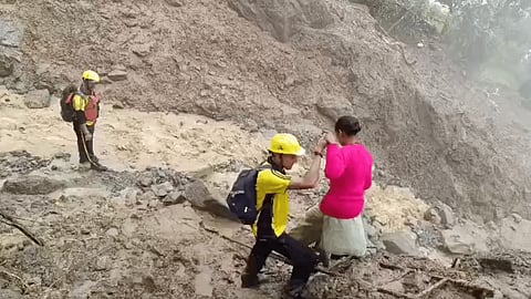 Rescue operations in Basukedar tehsil.