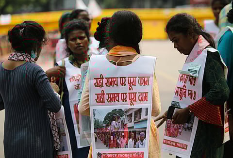 West Bengal MGNREGS workers protested in New Delhi in 2022, demanding the release of their pending wages.
