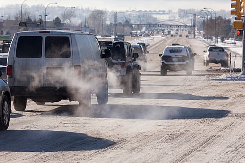 Vehicle traffic tailpipe emission pollution Littleton Colorado