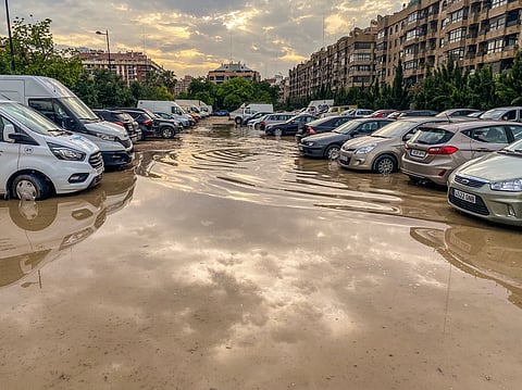 Climate change attribution of Valencia floods shows it is a global trend