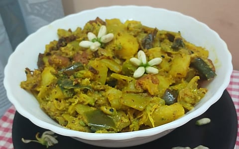 My Food Story: Spring is the time for ‘Sojna Fuler chocchorri’ in Bengal