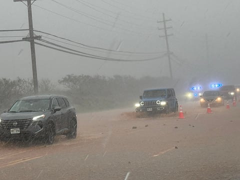 Hawaii records its most serious floods in 20 years