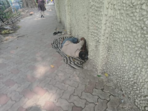 Homeless & voiceless: Kolkata's pavement dwellers left out of SIR process