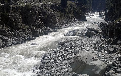 कौसरनाग से निकलकर संगम पर झेलम में मिलने वाली विशव धारा कुलगाम जिले को रोजाना 60 लाख गैलन से अधिक पेयजल उपलब्ध कराती है। फोटो: @POSHN0OL/एक्स (ट्विटर)