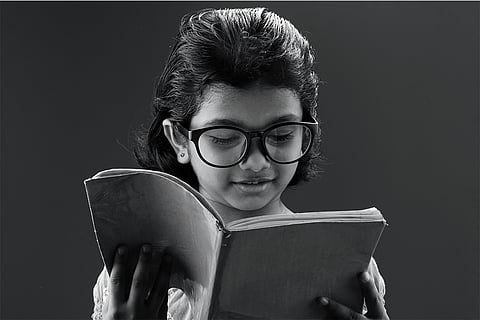 सांसों के साथ बच्चों की आंखों की रोशनी भी छीन रहा प्रदूषण, वैज्ञानिकों का खुलासा