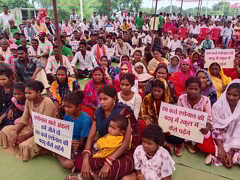 छत्तीसगढ़ में इथेनॉलज फैक्ट्री से प्रभावित ग्रामीणों का विरोध प्रदर्शन, फोटो द्वारा : सिद्दीक खान