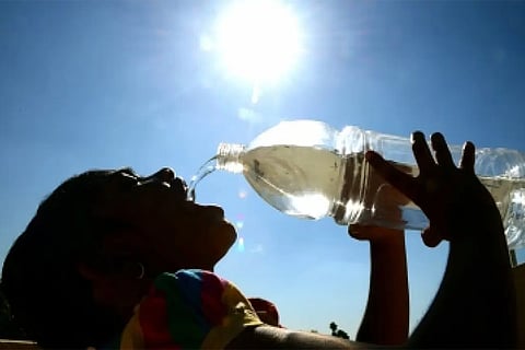 सौराष्ट्र, कच्छ, ओडिशा, मध्य प्रदेश और छत्तीसगढ़ में अलग-अलग दिनों में लू चलने का अनुमान लगाया गया है।