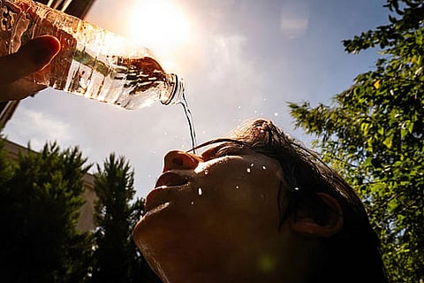 जलवायु परिवर्तन से गर्मी बढ़ेगी, लेकिन बेहतर तकनीक और एआई आधारित पूर्वानुमान इस बढ़ते खतरे को काफी हद तक कम कर सकते हैं।