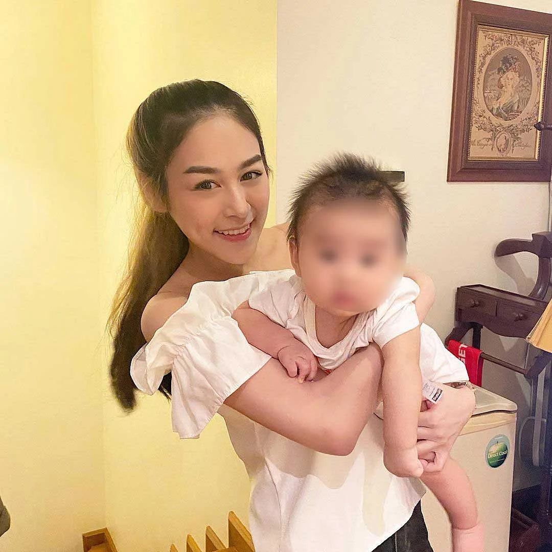 น้ำตาล ณัชชา ลูกสาว บุญธรรมของ ตั๊ก มยุรา