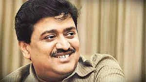 Guardian Minister Ashok Chavan