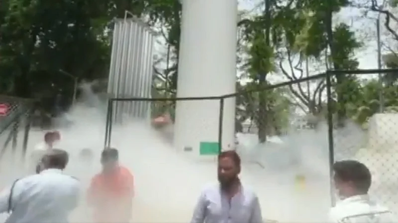 accident of oxygen leakage in nashik