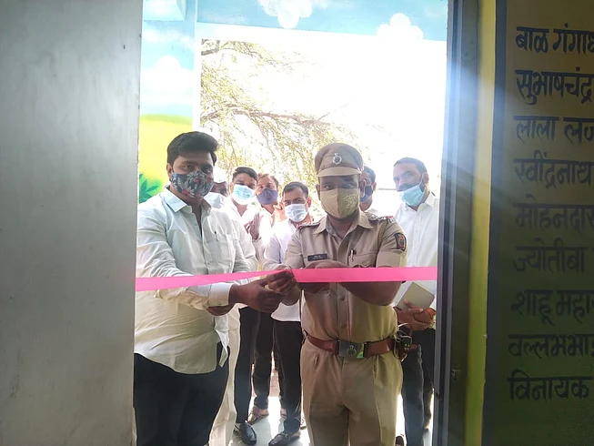 गावाच्या आरोग्यासाठी धावले नाशिकचे पोलिस उपायुक्त