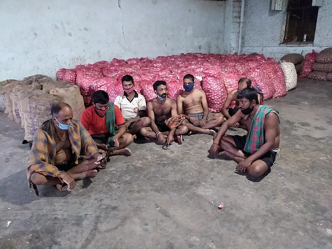 Video - कष्टाच्या कामाने आयुष्य बनविले सुंदर