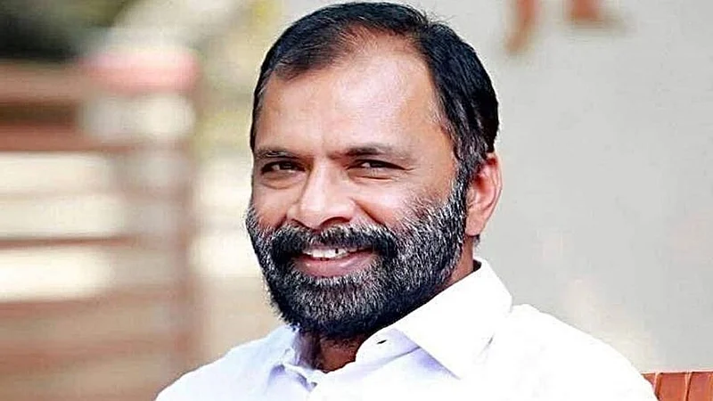 vv prakash