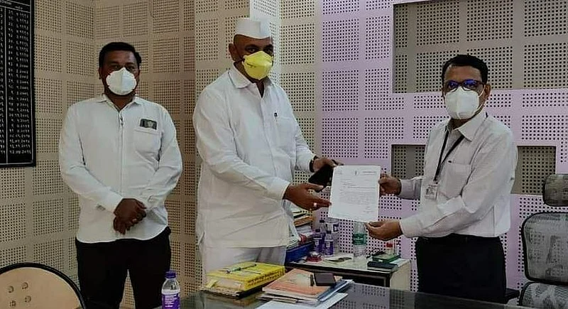 अक्कलपाडा धरणांतून "पांझरा"त आवर्तन सोडा !