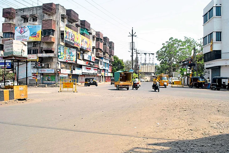 jalgaon lockdown